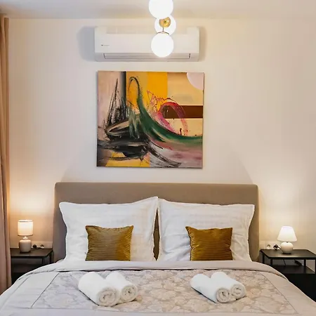 アパート On The Main Shopping Street - Center *