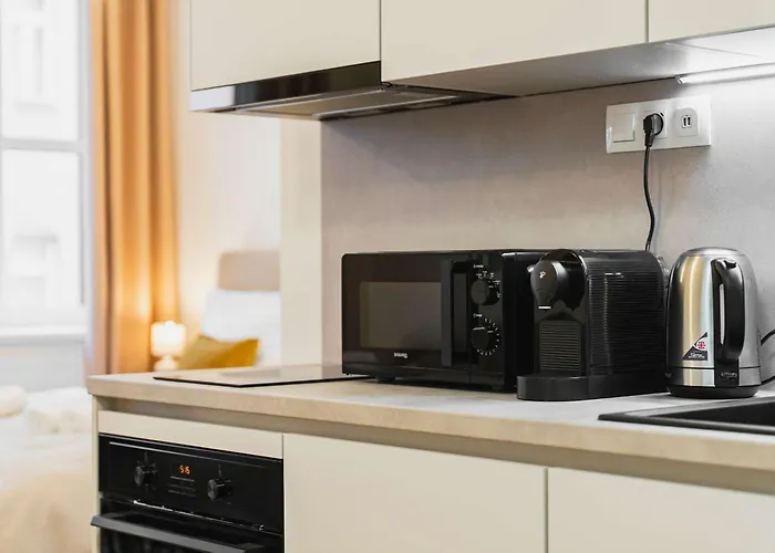 Апартаменти On The Main Shopping Street - Center *