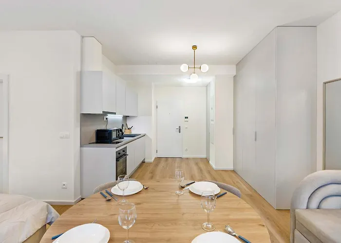 On The Main Shopping Street - Center アパート *