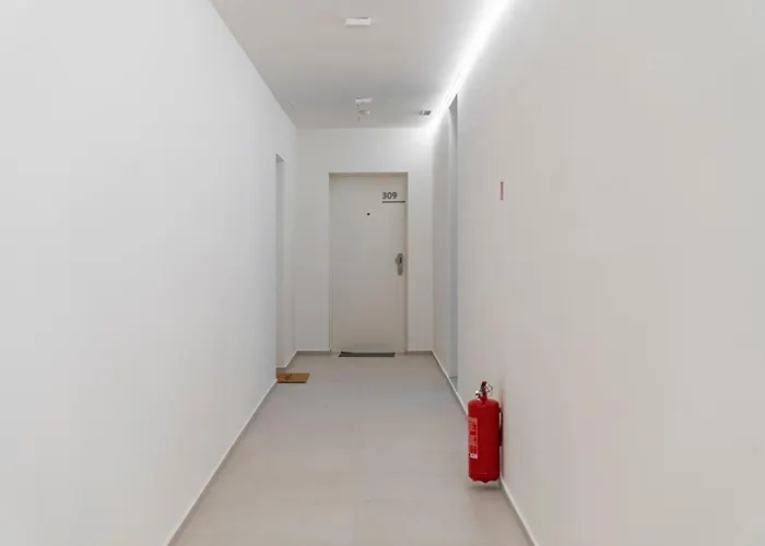 On The Main Shopping Street - Center 布拉迪斯拉发